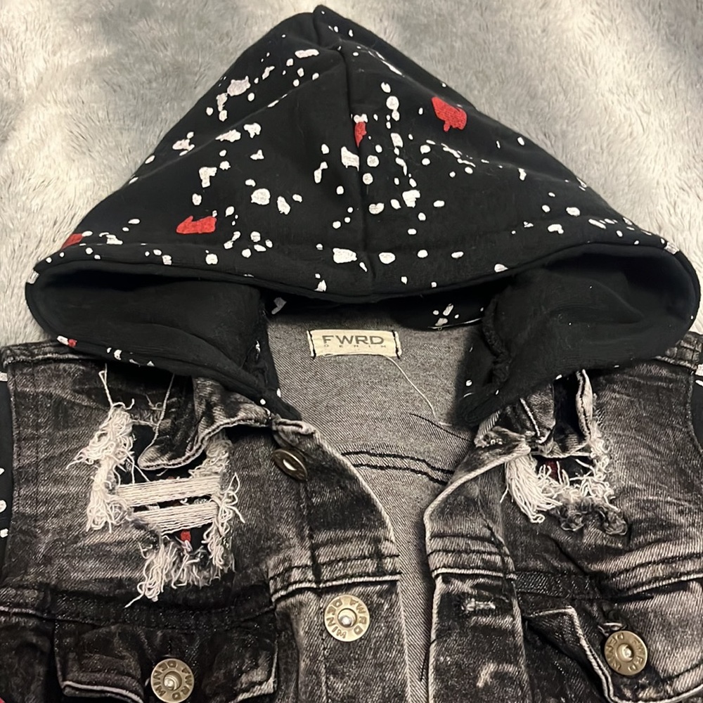 Jean Jacket - Picture 3 of 4